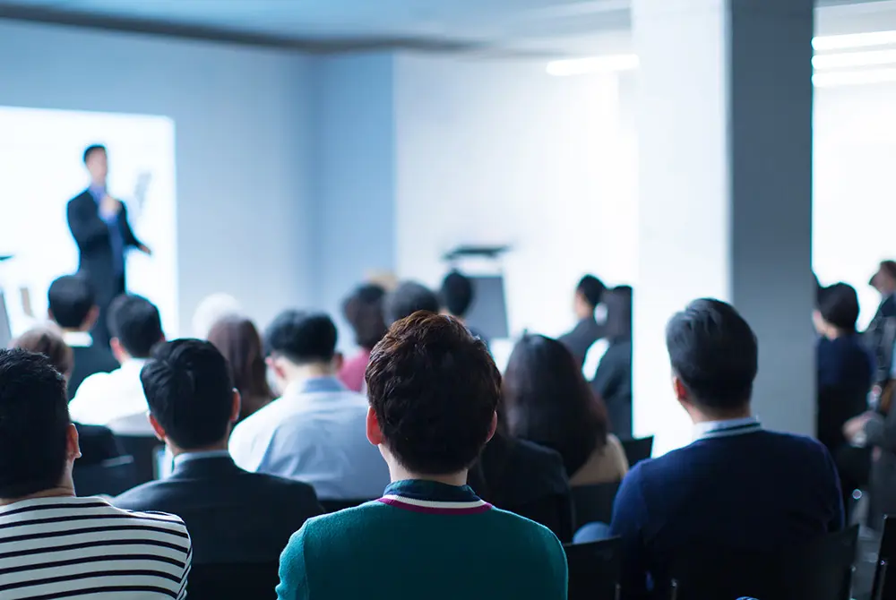 AIでの情報引用も出典は必要と考える。画像はイメージ。（写真／Adobe Stock）