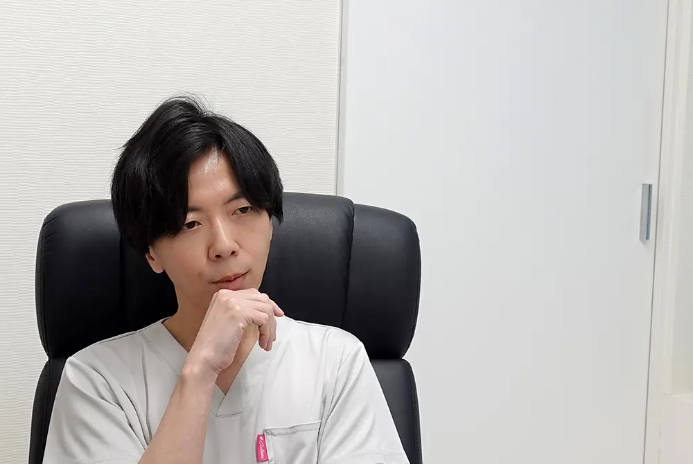 城本クリニック福岡院・院長・小川英朗氏（写真／編集部）