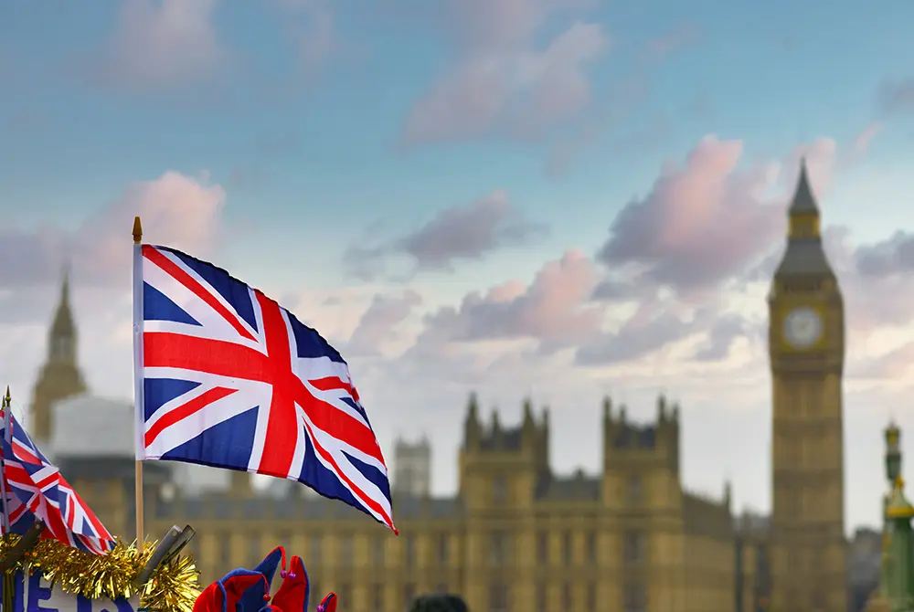 英国で美容医療の規制強化が進む。画像はイメージ。（写真／Adobe Stock）