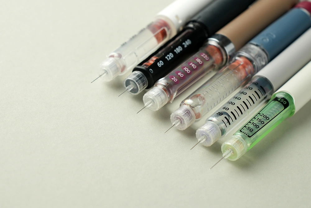 GLP-1関連薬が非正規ルートで広がる。画像はイメージ。（写真／Adobe Stock）