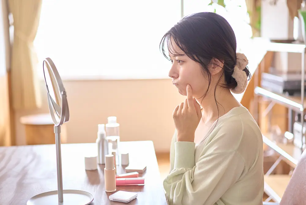 毛穴が気になる。画像はイメージ。(写真/Adobe Stock)