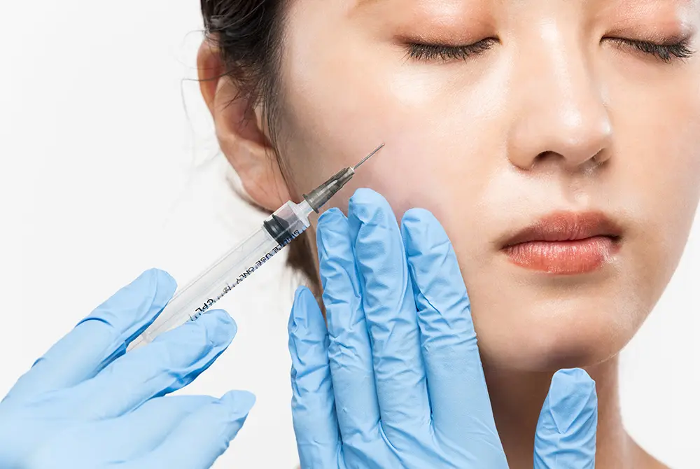 美容施術。写真はイメージ。(写真/Adobe Stock)