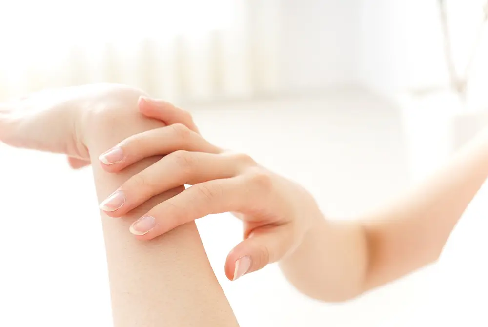 皮膚の細胞を調べた。画像はイメージ。(写真/Adobe Stock)