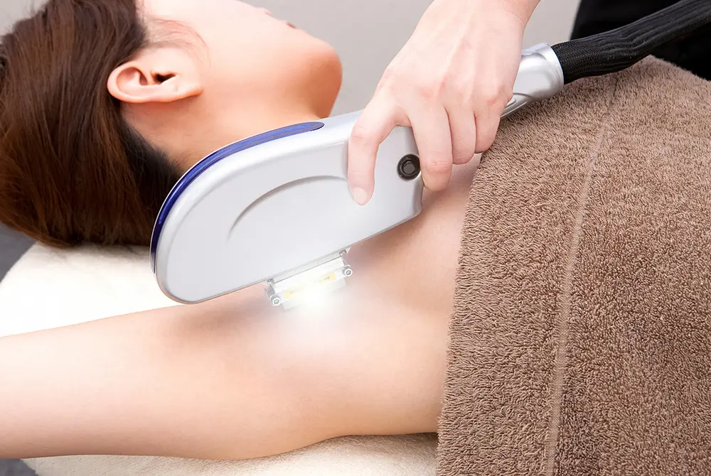 美容医療に関連した新しい技術が続々と登場している。画像はイメージ。（写真／Adobe Stock）