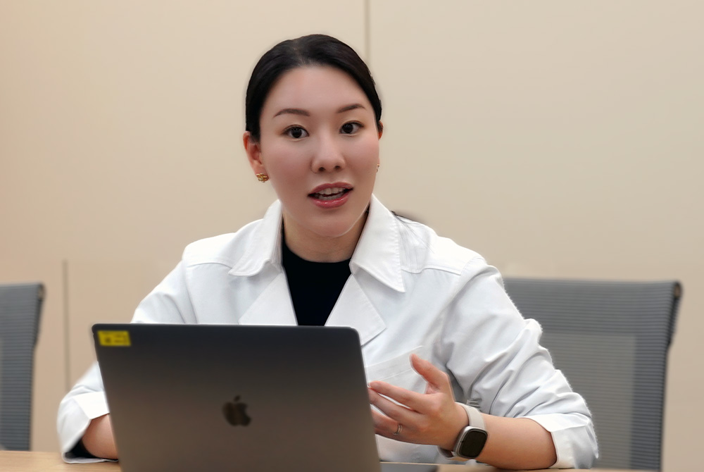 西川礼華（にしかわ・あやか）氏。湘南美容クリニック皮膚科全体統括。（写真／編集部）