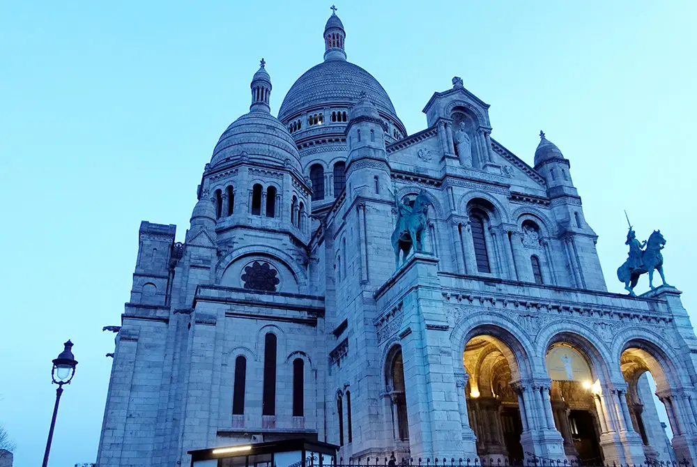 モンマルトルのサクレ・クール寺院。(写真/編集部)