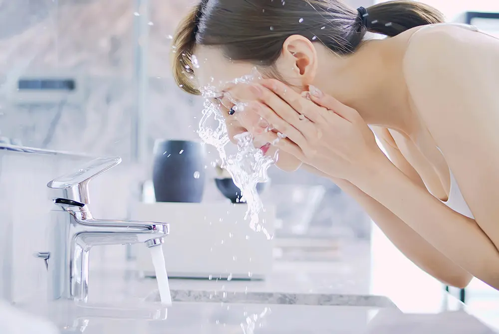 洗顔などの効果が示された。画像はイメージ。(写真/Adobe Stock)