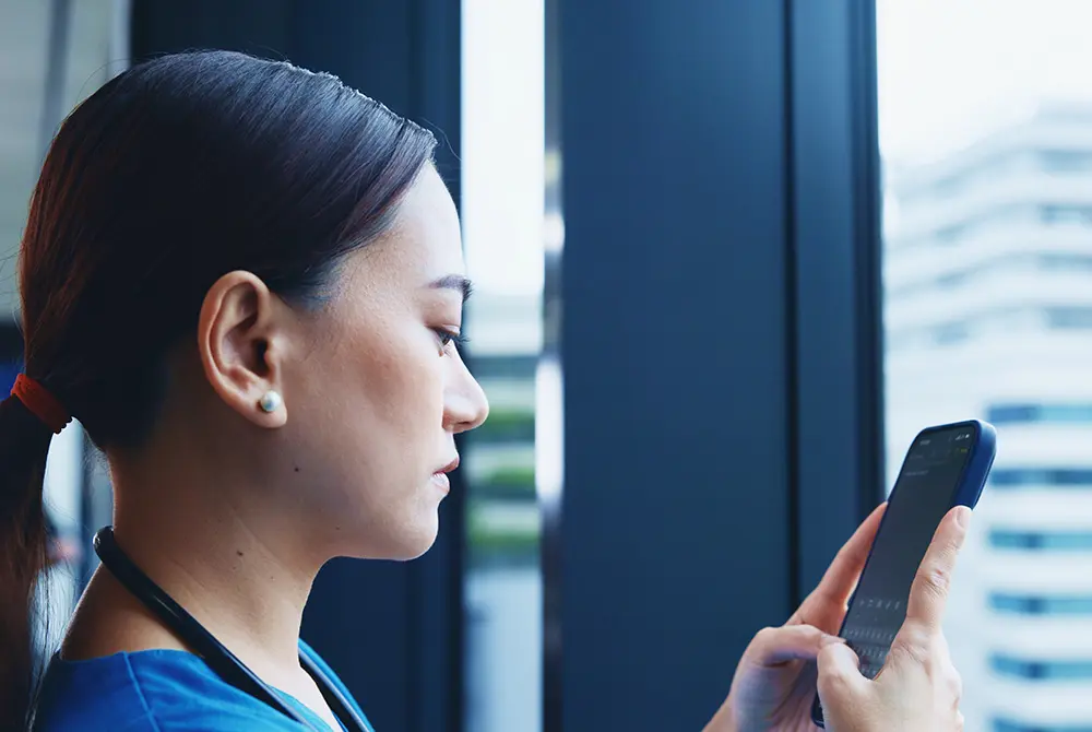 大学では美容医療にどう取り組む？画像はイメージ。（写真／Adobe Stock）
