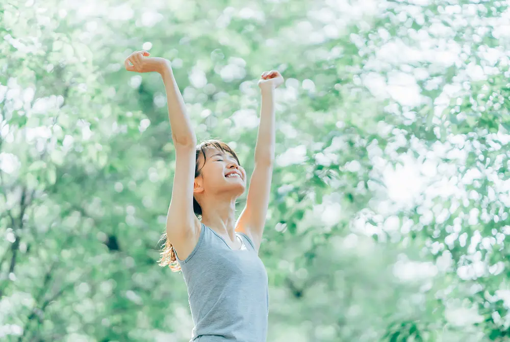 健康長寿は美容医療とも関連。画像はイメージ。（写真／Adobe Stock）