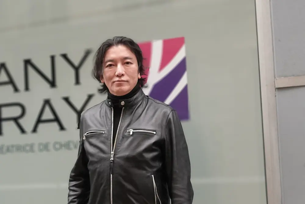 池田欣生（いけだ・よしお）氏。東京皮膚科・形成外科総院長。フランス・パリで取材。（写真／編集部）