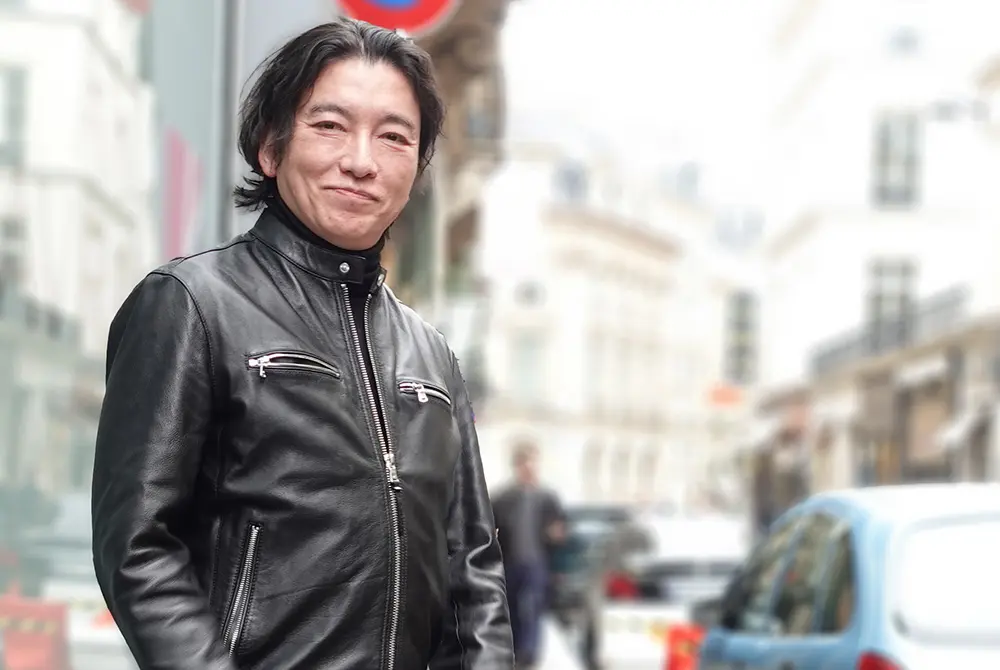 池田欣生（いけだ・よしお）氏。東京皮膚科・形成外科総院長。フランス・パリで取材。（写真／編集部）