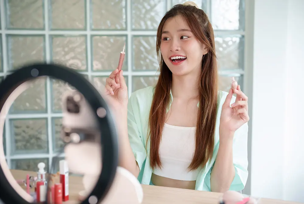 身近になる韓国コスメ。画像はイメージ。(写真/Adobe Stock)