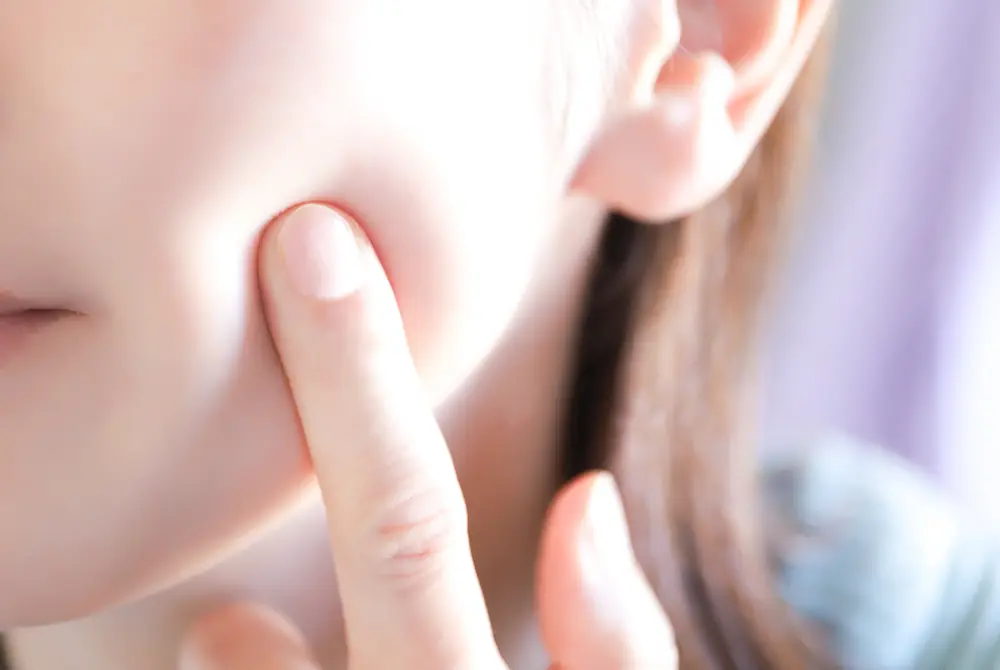 肌トラブルを防ぐ方法。画像はイメージ。（写真／Adobe Stock）