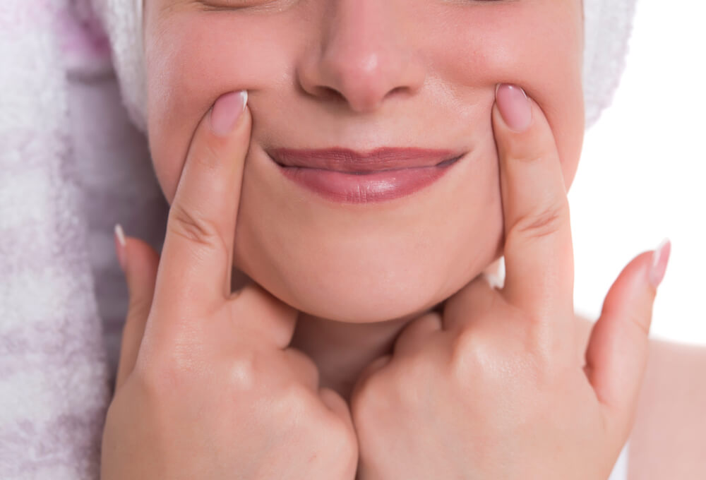 口角リフトができる施術の種類４選